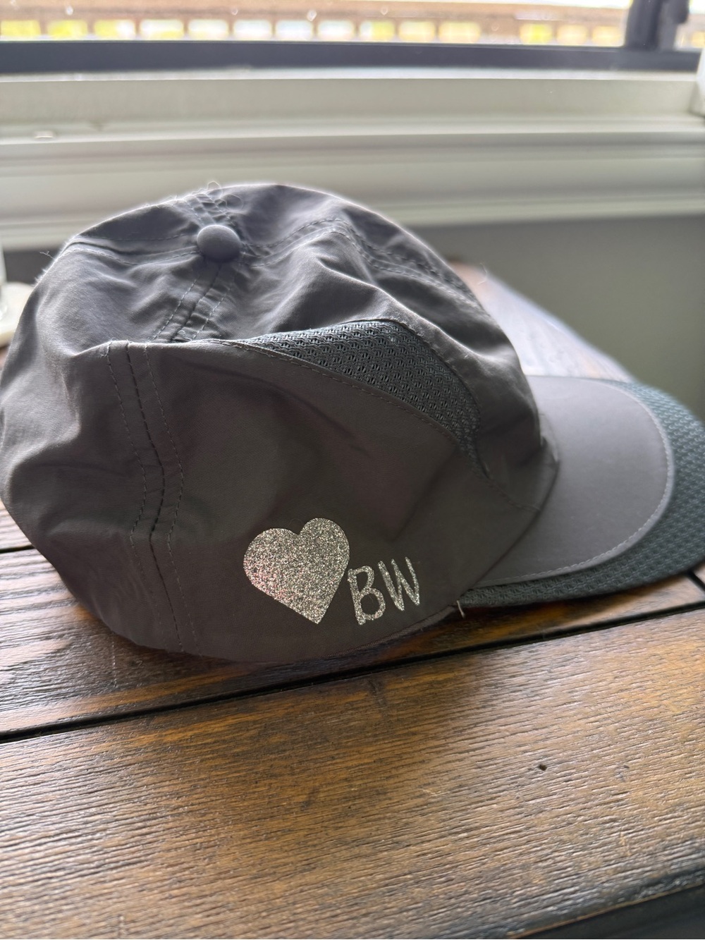 Women’s Runners Cap with breathable mesh. Black Glitter Heart Cap with BW Accent